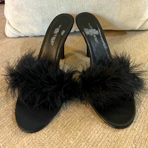 Vintage looking lingerie, black feather, satin 4” bedroom heels like new.